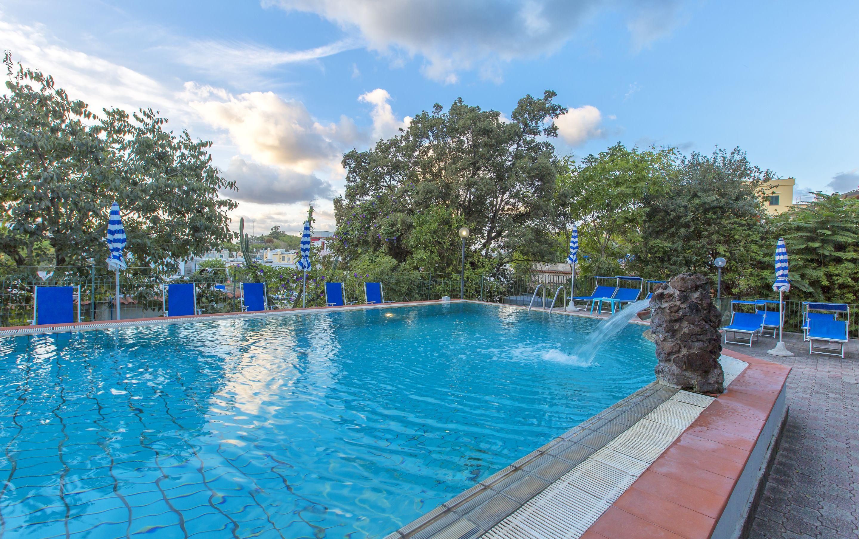 Hotel Vittoria Искья Экстерьер фото